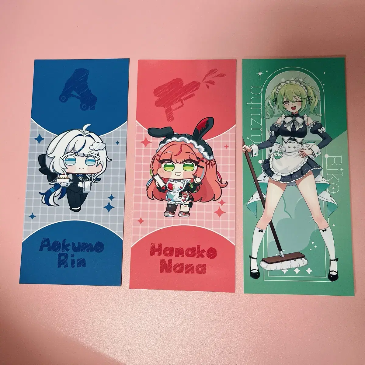 Stellive Cliché Hanako Nayeon Animate Can Badge Set WTS at